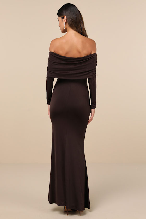 Effortlessly Stunning Dark Brown Off-the-Shoulder Maxi Dress
