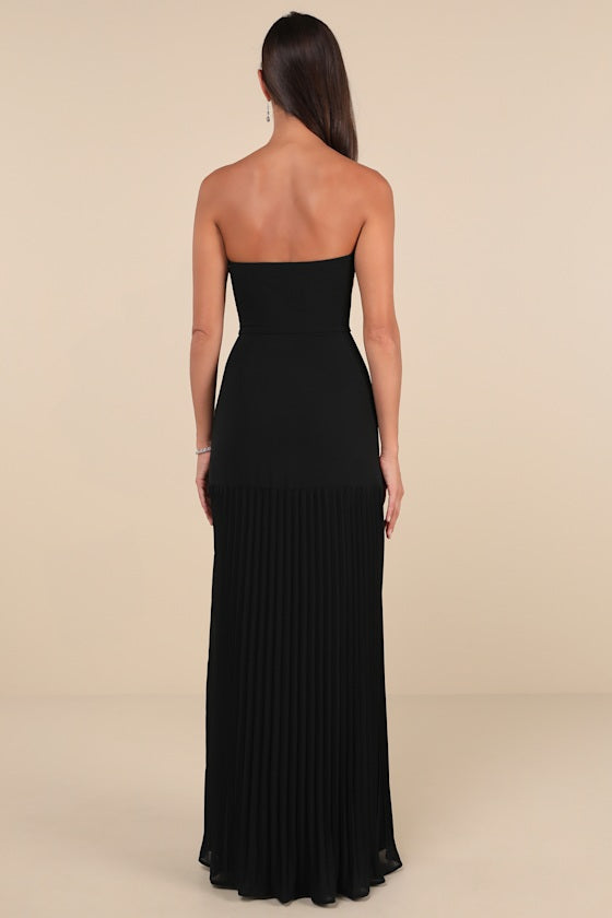 Celebratory Aesthetic Black Pleated Strapless Maxi Dress