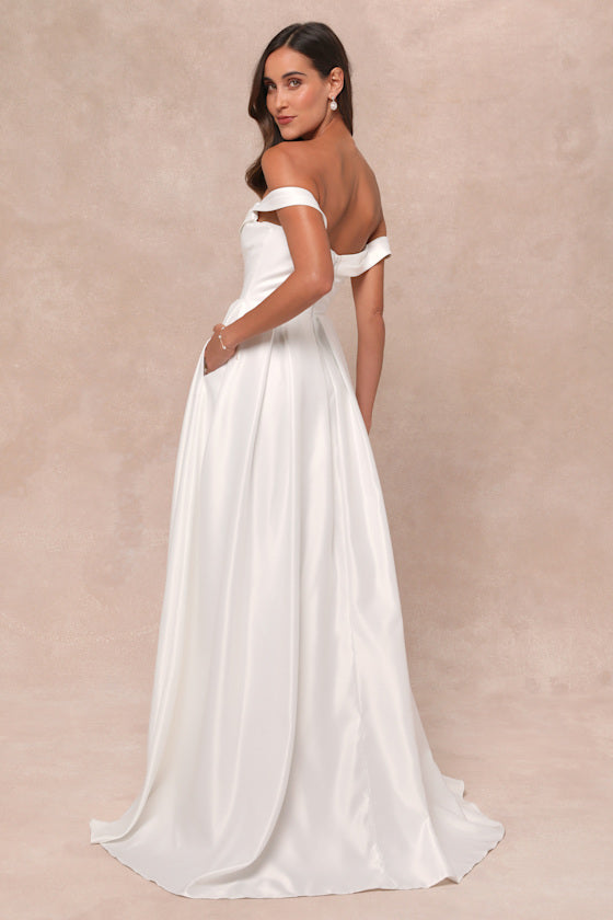 Extraordinary Vow White Off-the-Shoulder Maxi Dress with Pockets