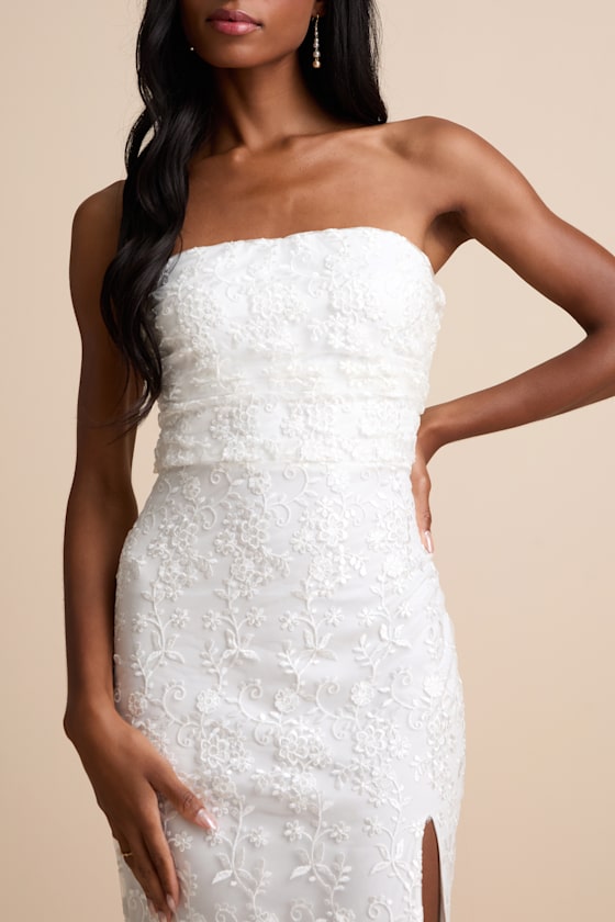 Tera White Floral Embroidered Strapless Midi Dress