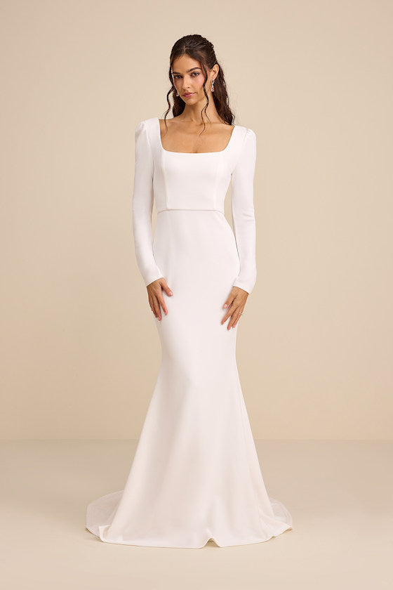 Jilla White Backless Long Sleeve Maxi Dress