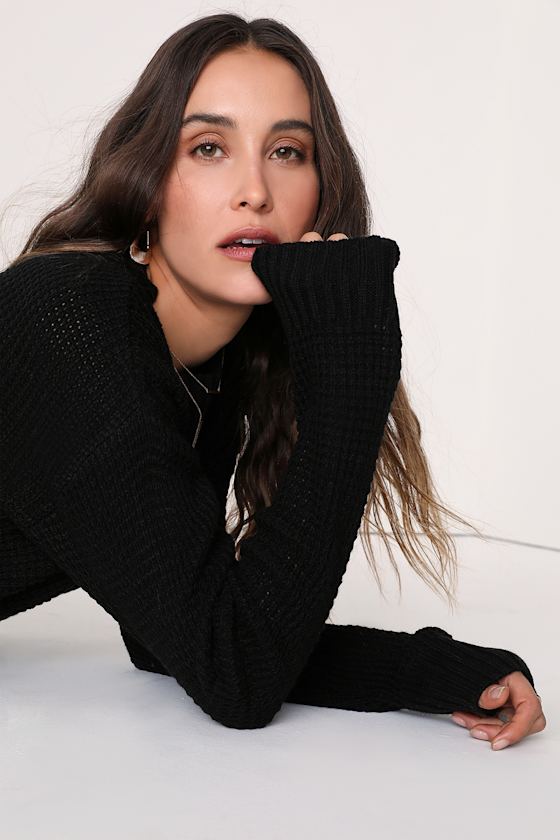 Campfire Cozy Black Cropped Sweater